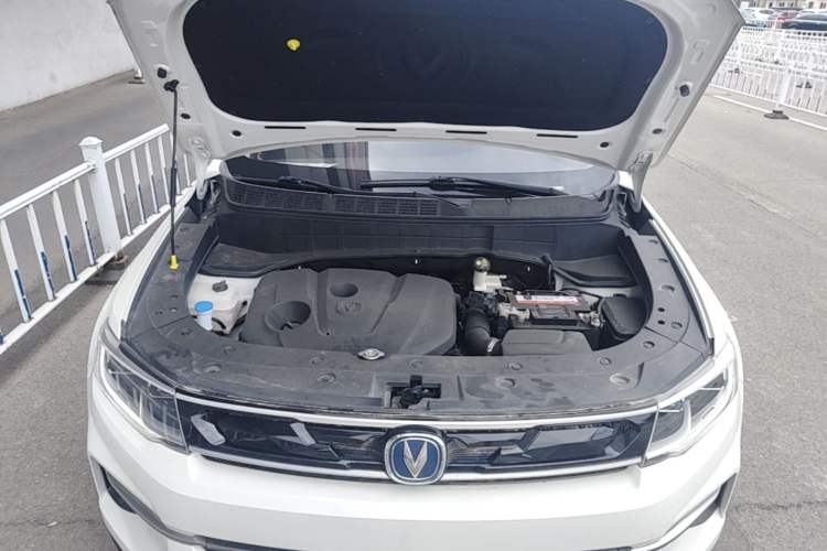 Used CHANGAN CS35PLUS 2019 1.6L Automatic Smart Connectivity Model Engine Bay