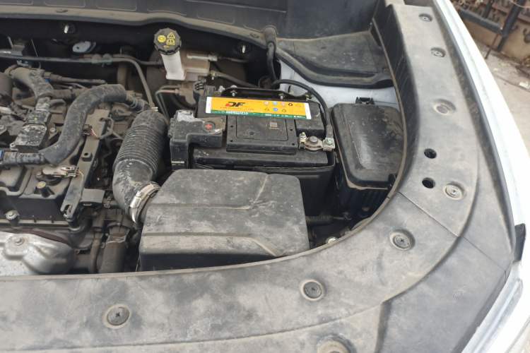 Used CHANGAN CS35PLUS 2019 1.6L Manual E-Link Upgrade Edition Engine Bay Left