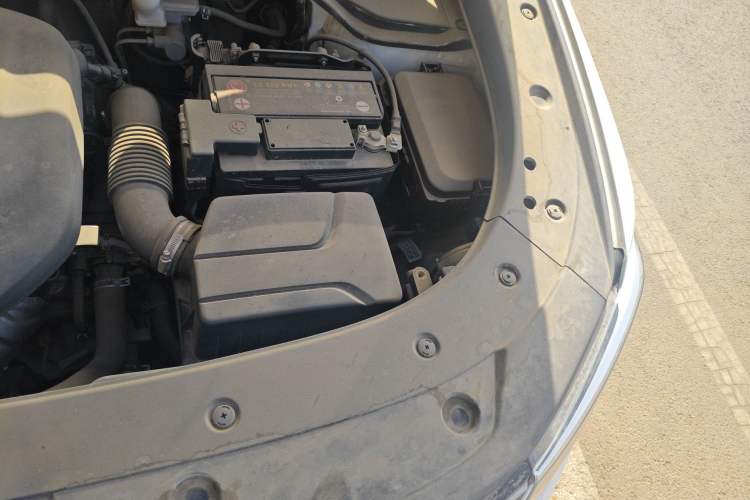 Used CHANGAN CS35PLUS 2019 1.6L Manual Chuanlian Edition Engine Bay Left