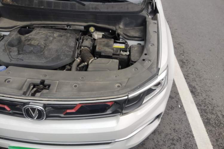 Used CHANGAN CS35PLUS 2019 1.4T DCT Chuanlian Blue Whale Edition Engine Bay Left
