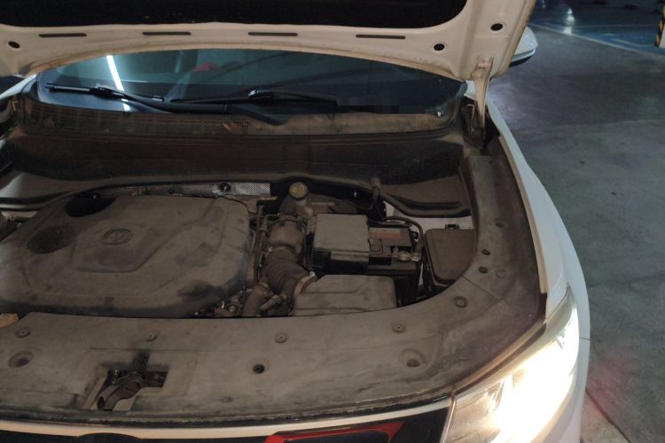 Used CHANGAN CS35PLUS 2019 1.4T DCT Chuanlian Blue Whale Edition Engine Bay Left