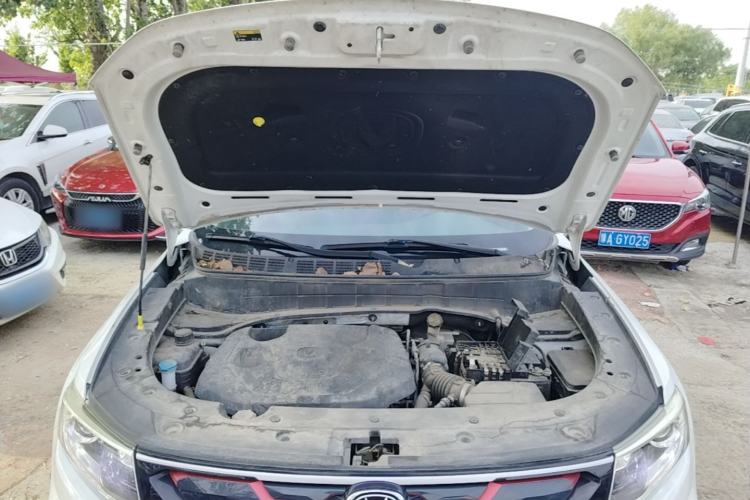 Used CHANGAN CS35PLUS 2019 1.4T DCT CoolLink Blue Whale Edition Engine Bay