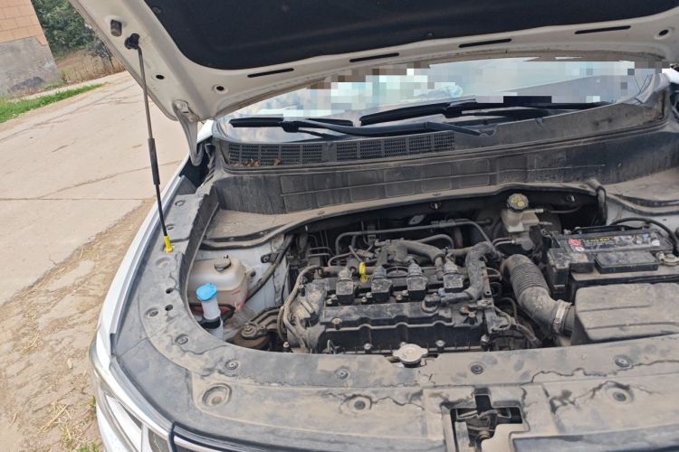 Used CHANGAN CS35PLUS 2019 1.6L Automatic Yue Lian Upgrade Edition Engine Bay Right