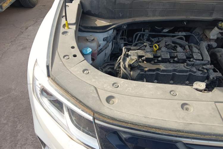 Used CHANGAN CS35PLUS 2019 1.6L Manual E-Link Upgrade Edition Engine Bay Right