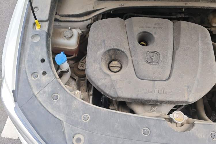 Used CHANGAN CS35PLUS 2019 1.6L Manual Chuanlian Edition Engine Bay Right