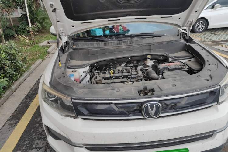 Used CHANGAN CS35PLUS 2019 1.6L Manual E-Link Upgrade Edition Engine Bay Right