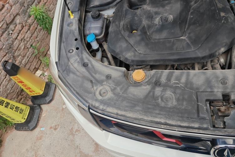 Used CHANGAN CS35PLUS 2019 1.4T DCT Chuanlian Blue Whale Edition Engine Bay Right