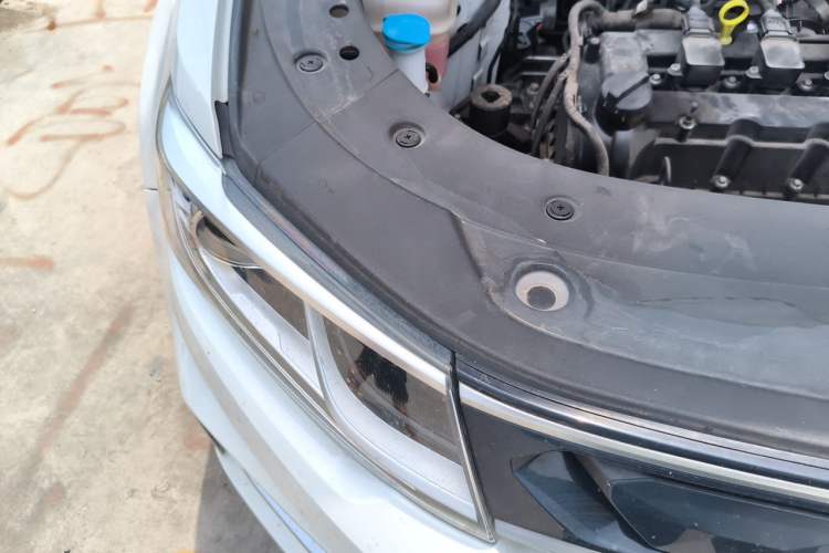 Used CHANGAN CS35PLUS 2019 1.6L Automatic Changlian Edition Engine Bay Right