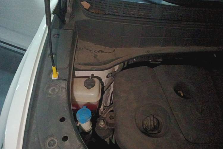 Used CHANGAN CS35PLUS 2019 1.6L Automatic CoolLink Edition Engine Bay Right