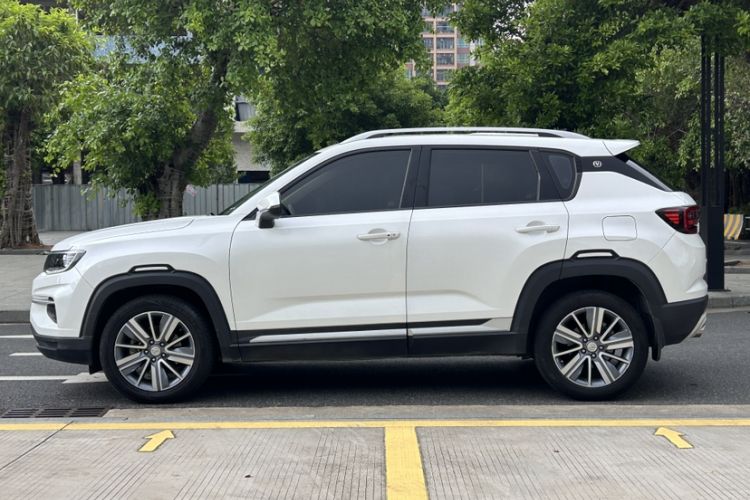 Used CHANGAN CS35PLUS 2019 1.4T DCT Chuanlian Blue Whale Edition Exterior 1