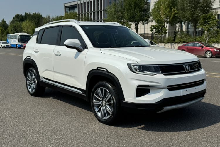 Used CHANGAN CS35PLUS 2019 1.6L Manual Chuanlian Edition Exterior 1