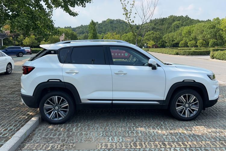 Used CHANGAN CS35PLUS 2019 1.4T DCT Chuanlian Blue Whale Edition Exterior 2