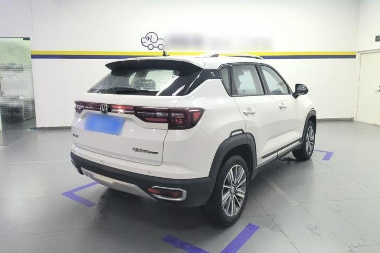 Used CHANGAN CS35PLUS 2019 1.6L Manual Chuanlian Edition Exterior 2