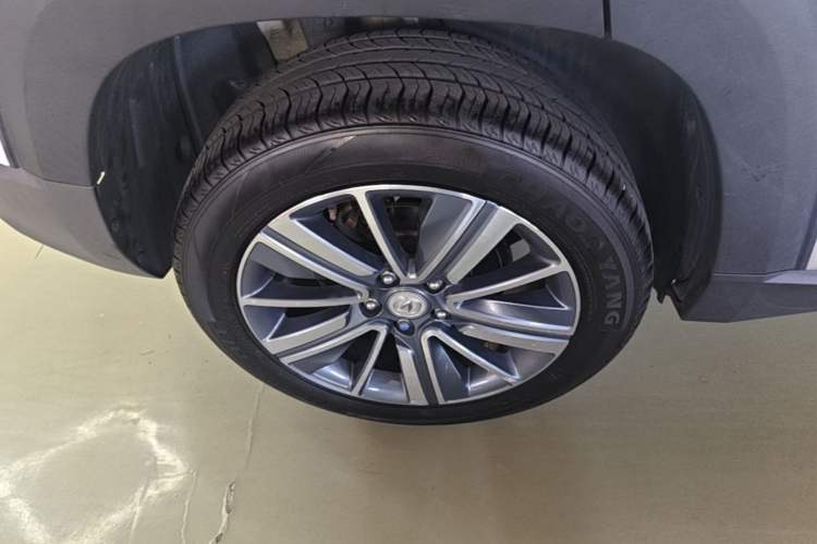 Used CHANGAN CS35PLUS 2019 1.4T DCT Chuanlian Blue Whale Edition Exterior 2