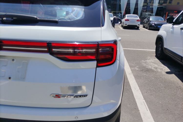 Used CHANGAN CS35PLUS 2019 1.6L Automatic Changlian Edition Exterior 3