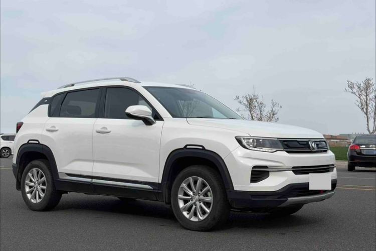 Used CHANGAN CS35PLUS 2019 1.6L Manual E-Link Upgrade Edition Exterior 3