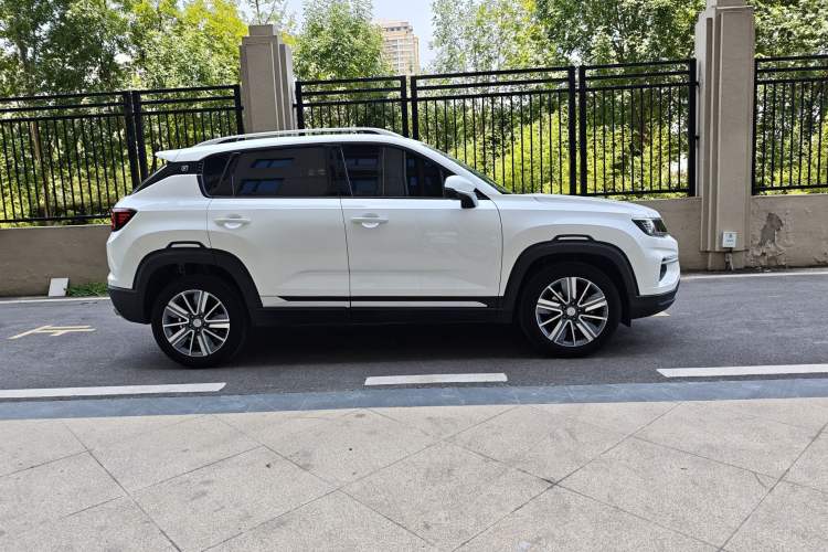 Used CHANGAN CS35PLUS 2019 1.4T DCT Chuanlian Blue Whale Edition Exterior 3