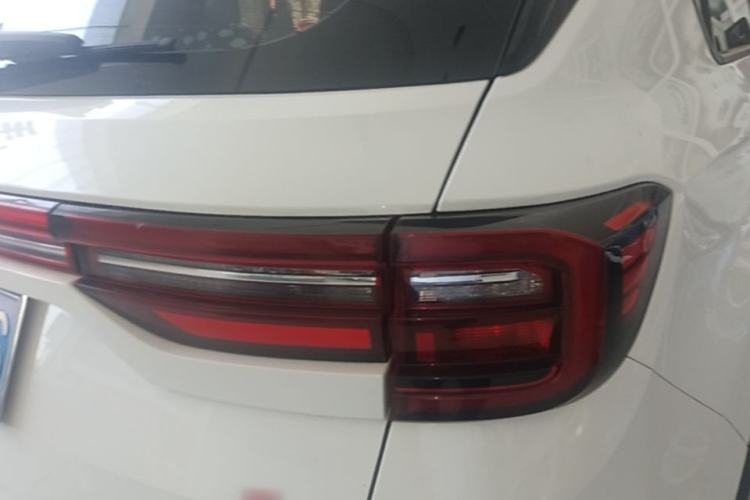 Used CHANGAN CS35PLUS 2019 1.6L Automatic Yue Lian Upgrade Edition Exterior 3