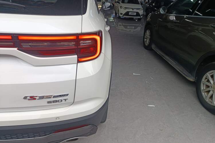 Used CHANGAN CS35PLUS 2019 1.4T DCT Chuanlian Blue Whale Edition Exterior 3