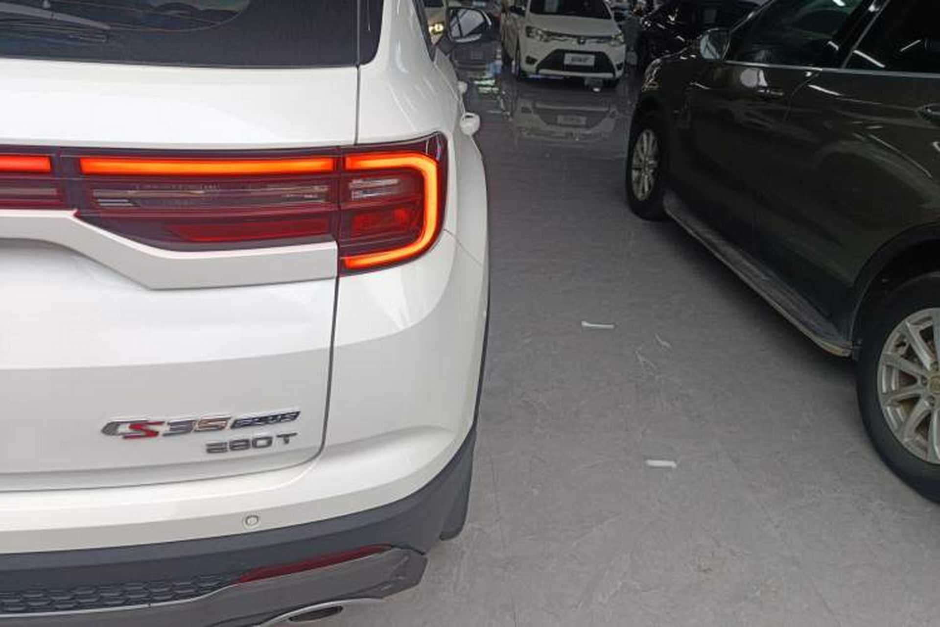 Used CHANGAN CS35PLUS 2019 1.4T DCT Chuanlian Blue Whale Edition Exterior 3
