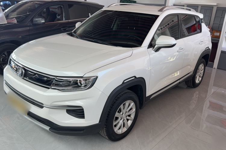 Used CHANGAN CS35PLUS 2019 1.6L Manual E-Link Upgrade Edition Exterior 5