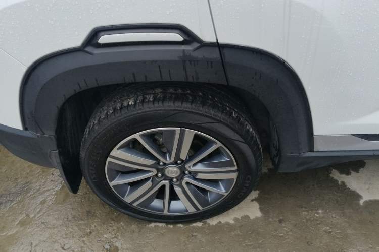 Used CHANGAN CS35PLUS 2019 1.4T DCT Chuanlian Blue Whale Edition Exterior 5