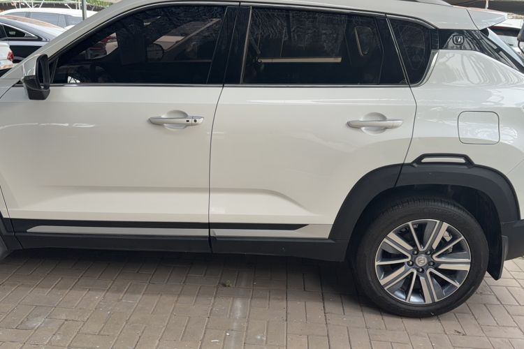 Used CHANGAN CS35PLUS 2019 1.6L Manual Cool Edition Exterior 5