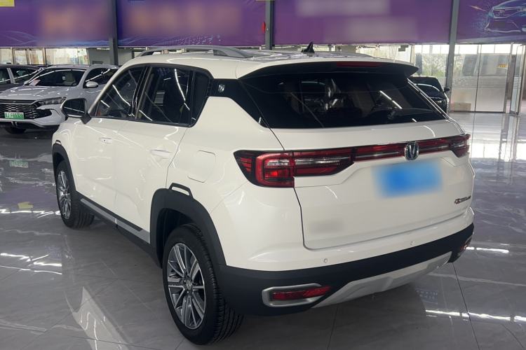 Used CHANGAN CS35PLUS 2019 1.6L Manual Chuanlian Edition Exterior 5