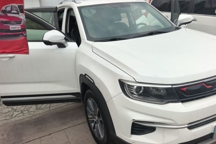Used CHANGAN CS35PLUS 2019 1.4T DCT Chuanlian Blue Whale Edition Front Right 45 Deg