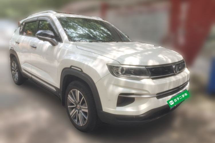 Used CHANGAN CS35PLUS 2019 1.6L Manual Chuanlian Edition Front Right 45 Deg
