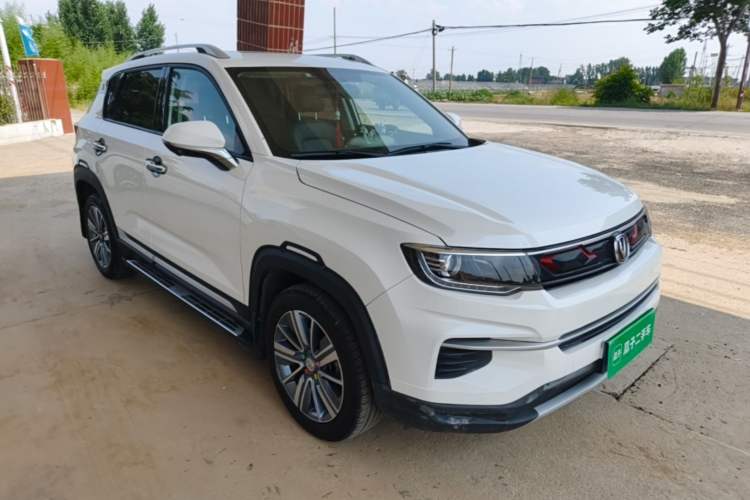 Used CHANGAN CS35PLUS 2019 1.4T DCT Chuanlian Blue Whale Edition Front Right 45 Deg