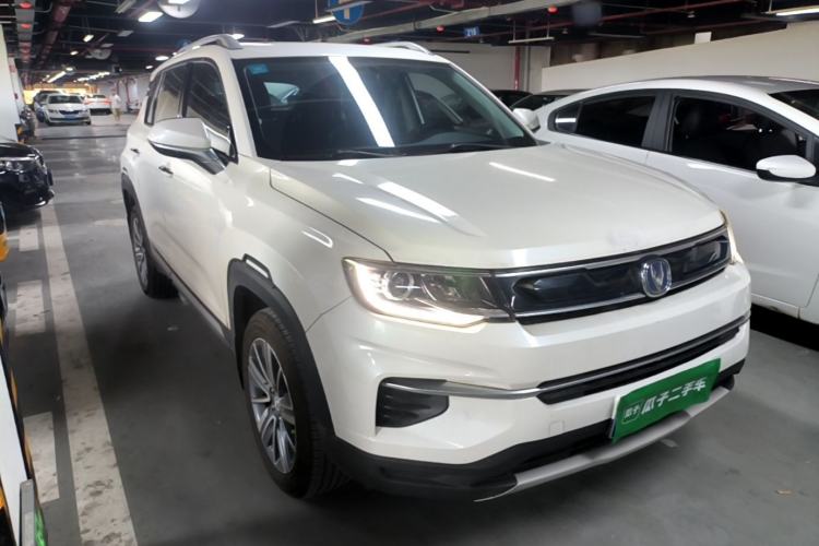 Used CHANGAN CS35PLUS 2019 1.6L Manual Chuanlian Edition Front Right 45 Deg