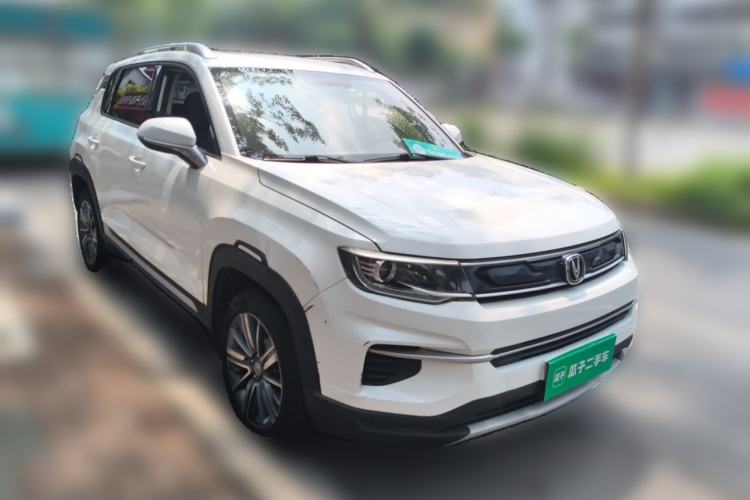 Used CHANGAN CS35PLUS 2019 1.6L Manual Chuanlian Edition Front Right 45 Deg