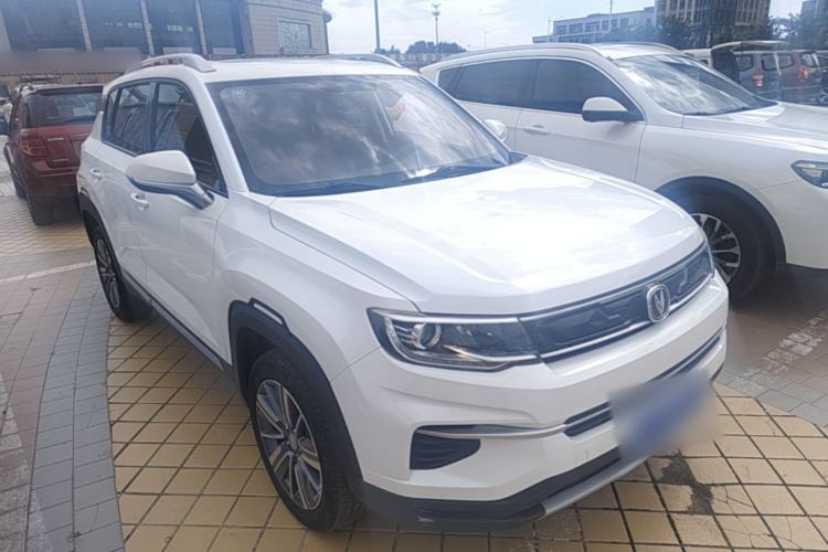 Used CHANGAN CS35PLUS 2019 1.6L Manual Chuanlian Edition Front Right 45 Deg