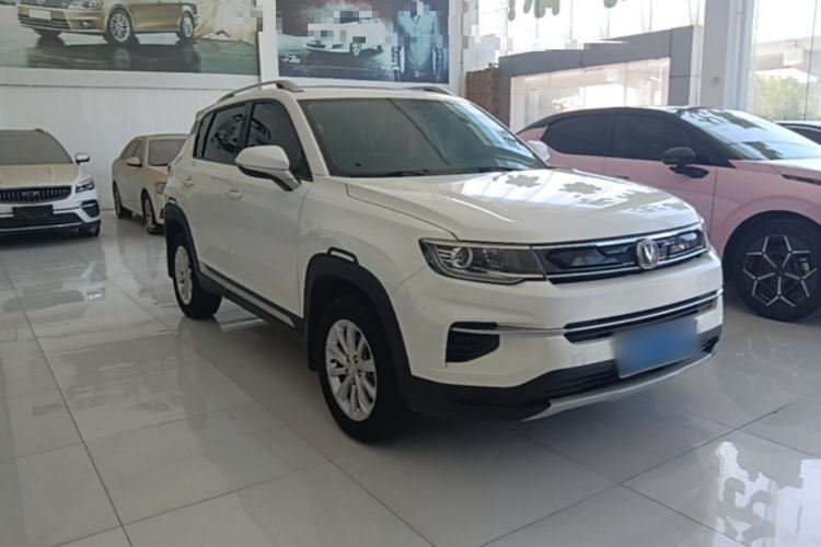 Used CHANGAN CS35PLUS 2019 1.6L Automatic Yue Lian Upgrade Edition Front Right 45 Deg