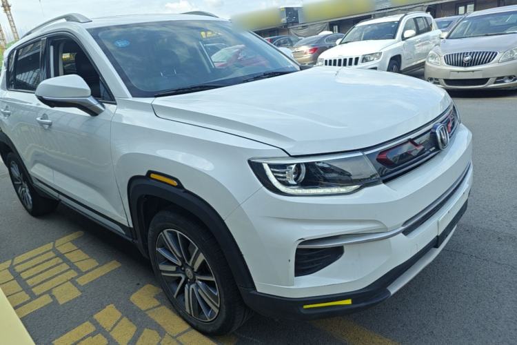 Used CHANGAN CS35PLUS 2019 1.4T DCT Chuanlian Blue Whale Edition Front Right 45 Deg