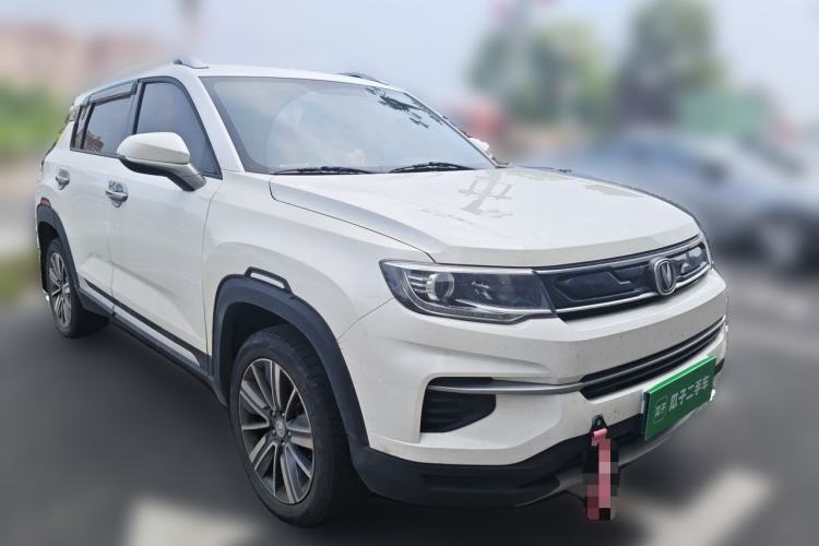 Used CHANGAN CS35PLUS 2019 1.6L Manual Chuanlian Edition Front Right 45 Deg