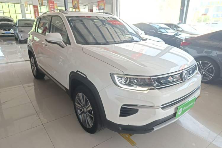 Used CHANGAN CS35PLUS 2019 1.6L Manual Chuanlian Edition Front Right 45 Deg