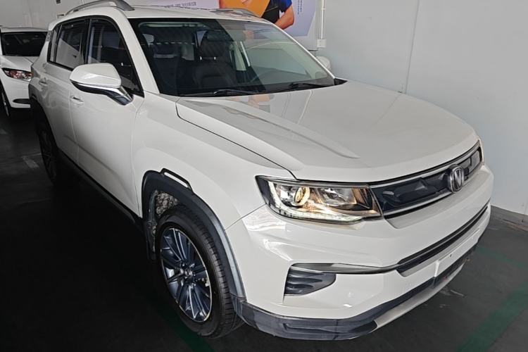 Used CHANGAN CS35PLUS 2019 1.6L Manual Chuanlian Edition Front Right 45 Deg