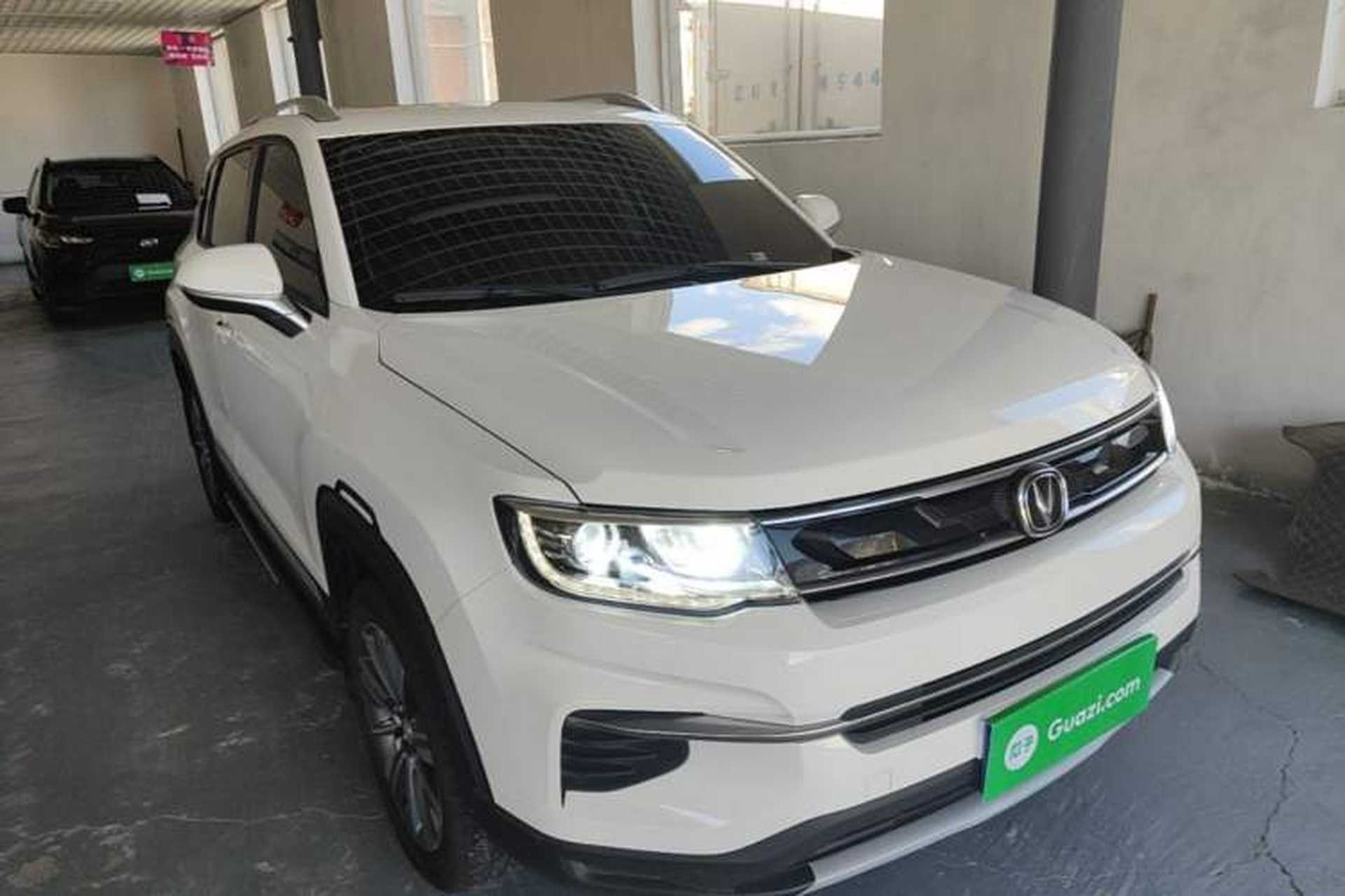 Used CHANGAN CS35PLUS 2019 1.6L Manual Chuanlian Edition Front Right 45 Deg