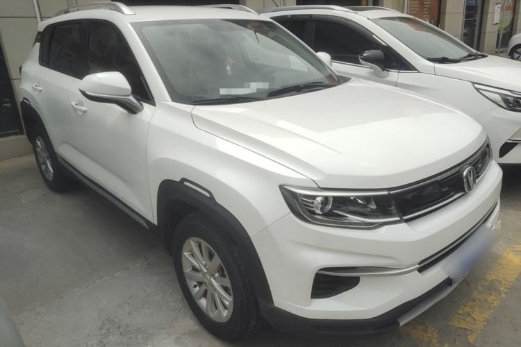 Used CHANGAN CS35PLUS 2019 1.6L Manual E-Link Upgrade Edition Front Right 45 Deg