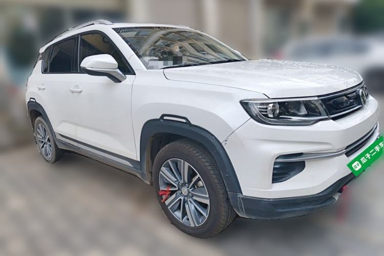Used CHANGAN CS35PLUS 2019 1.6L Manual Chuanlian Edition Front Right 45 Deg