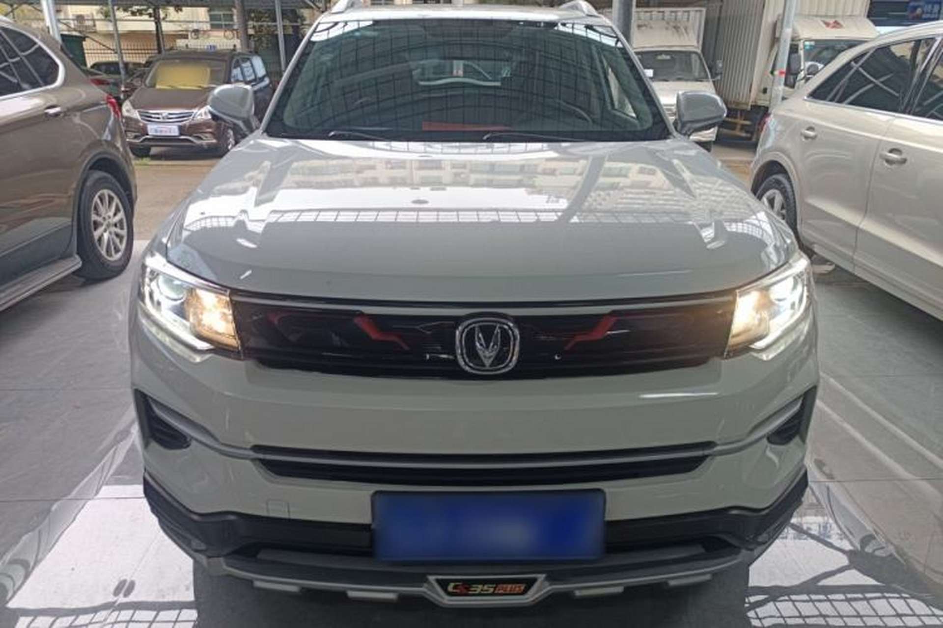 Used CHANGAN CS35PLUS 2019 1.4T DCT Chuanlian Blue Whale Edition Front