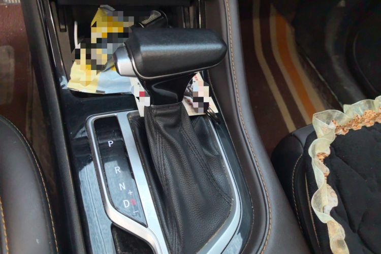 Used CHANGAN CS35PLUS 2019 1.6L Automatic Changlian Edition Gear Lever