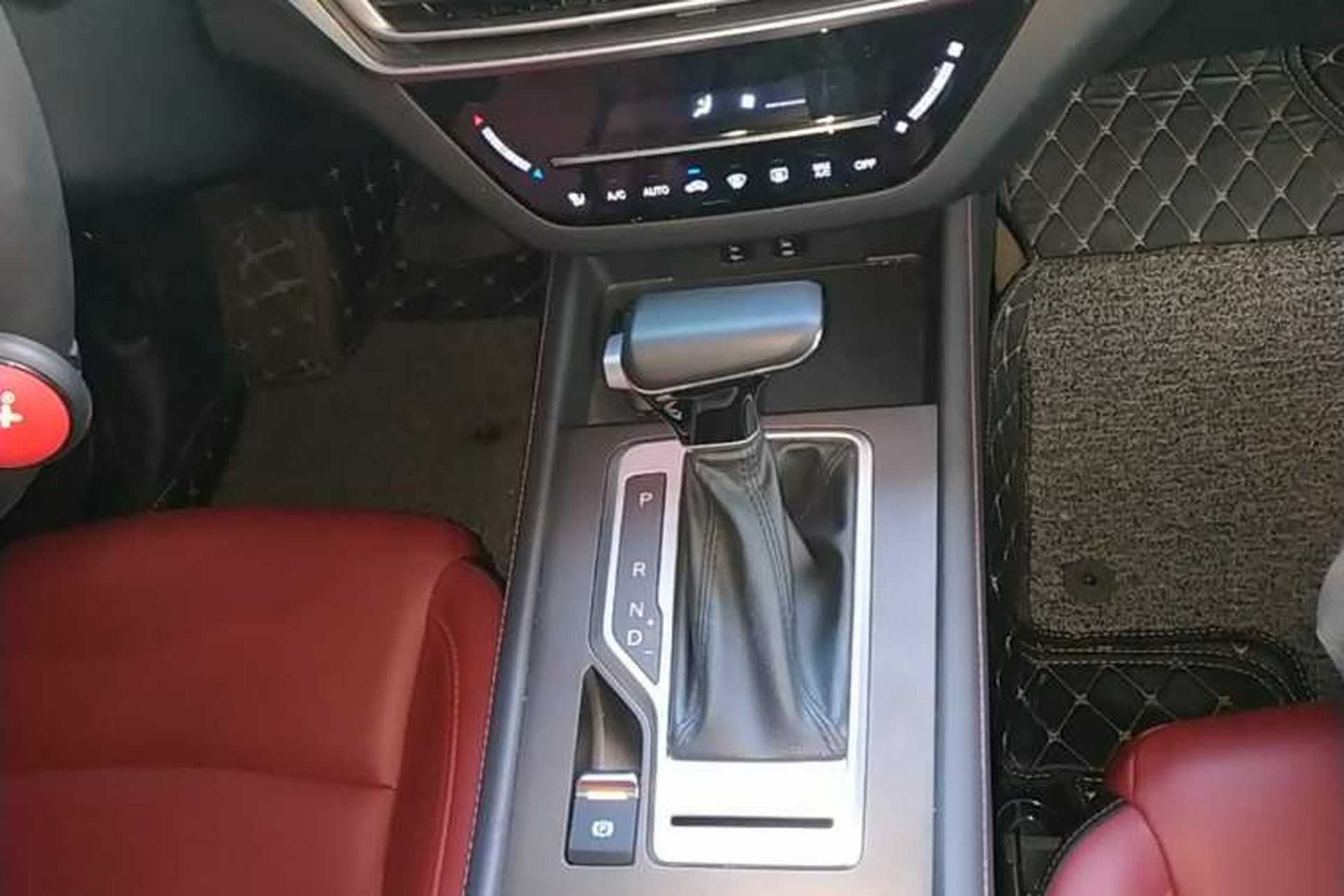 Used CHANGAN CS35PLUS 2019 1.4T DCT Chuanlian Blue Whale Edition Gear Lever