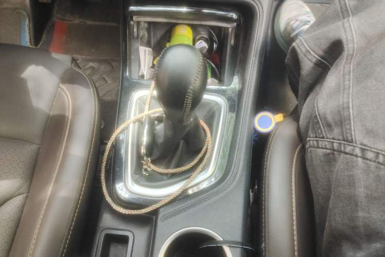 Used CHANGAN CS35PLUS 2019 1.6L Manual Chuanlian Edition Gear Lever