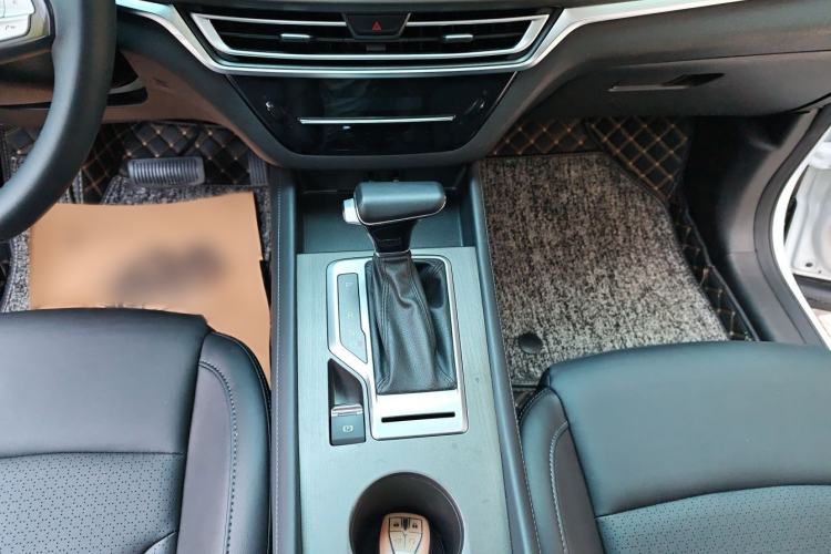 Used CHANGAN CS35PLUS 2019 1.4T DCT Chuanlian Blue Whale Edition Gear Lever