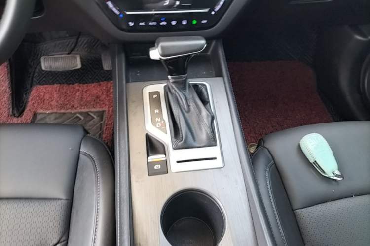 Used CHANGAN CS35PLUS 2019 1.4T DCT CoolLink Blue Whale Edition Gear Lever