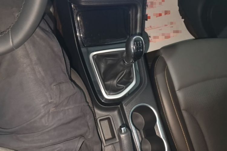 Used CHANGAN CS35PLUS 2019 1.6L Manual Chuanlian Edition Gear Lever