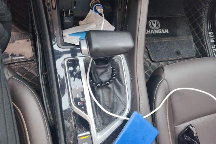 Used CHANGAN CS35PLUS 2019 1.6L Automatic Changlian Edition Gear Lever